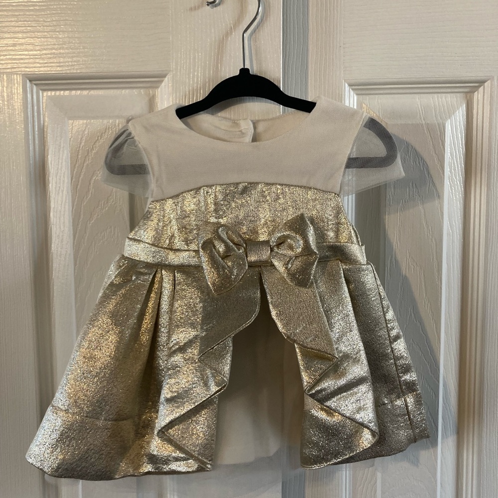 Catherine Malandrino Girls White and Gold Formal Dress with Bow